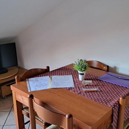 Casa Paola - Stazione 400 Mt - Free Wifi Arcore Exterior foto